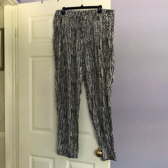 Pants - Picture 2 of 3